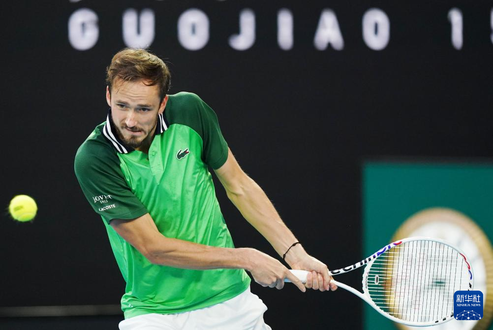 员也纷纷建 员也纷纷建