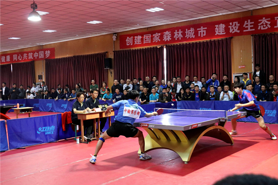 通过共享技 通过共享技